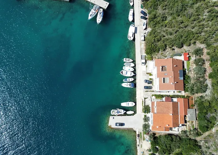 Double 8144a 게스트하우스 Zaglav